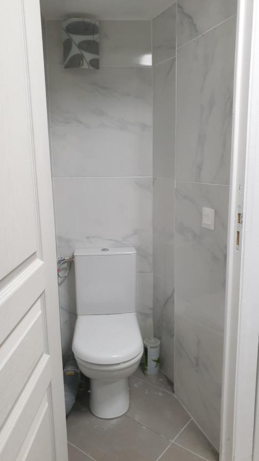 Jolie Appartement Avec 2 Chambres Partagees Paris Eksteriør billede