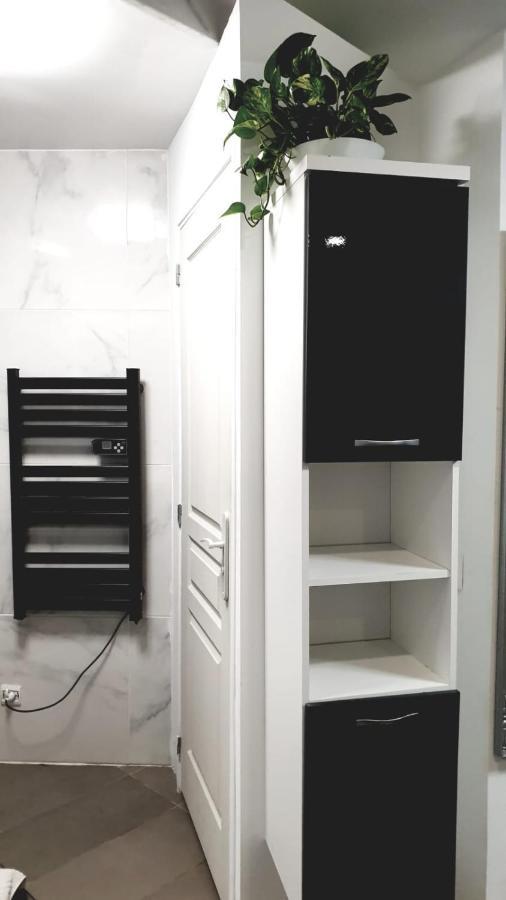 Jolie Appartement Avec 2 Chambres Partagees Paris Eksteriør billede